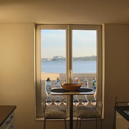 Lägenhet Santos River Apartments Lisbon *